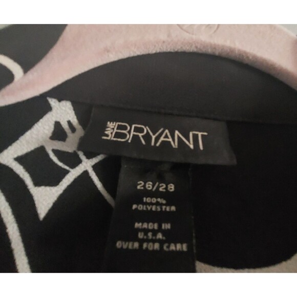 Lane Bryant  Tops  Blouse 26/28,Women, Polyester, Made In USA.cross In Front - Picture 2 of 13